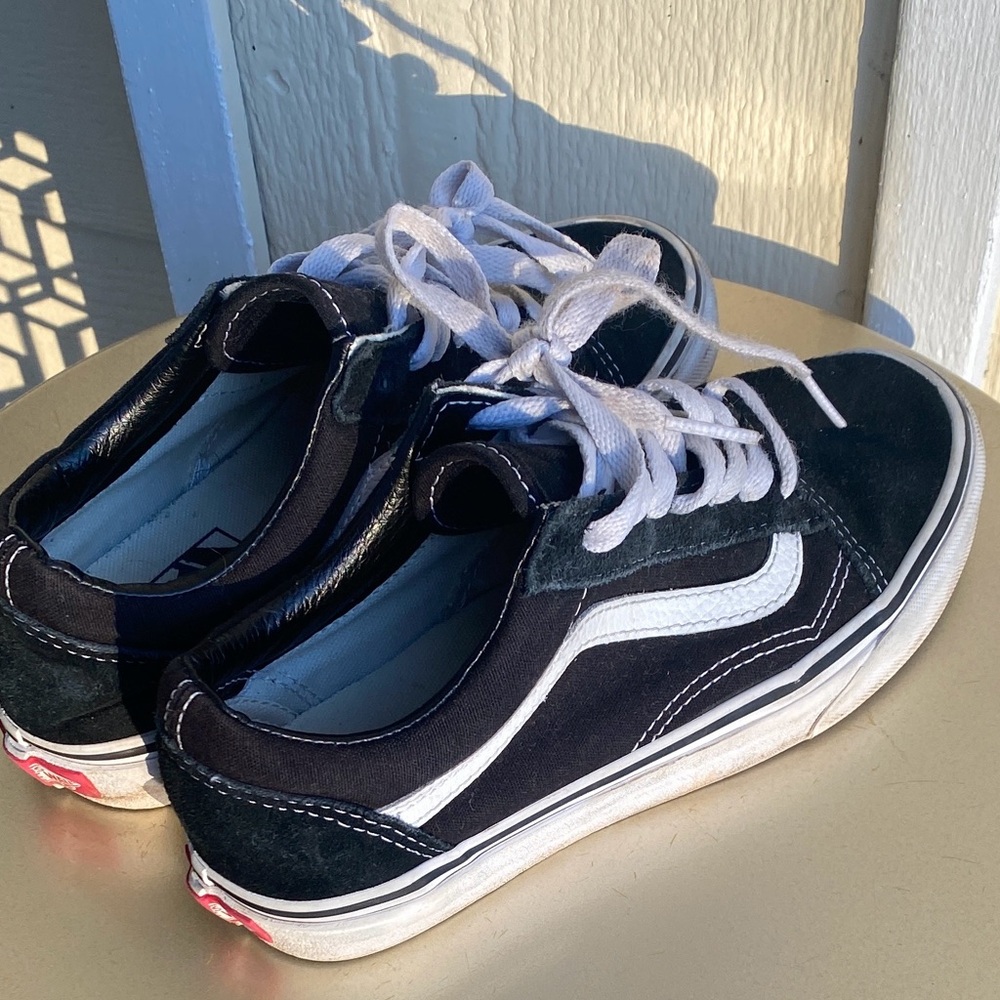 Vans Kids Classic Black (Men’s 4)